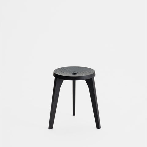 Dovetail Stool 3 Legs / Sumi Ash