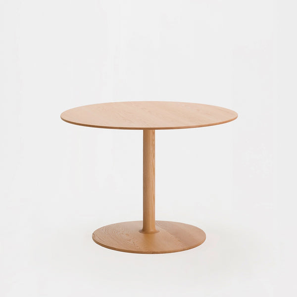 Taio Dining Table / Oak