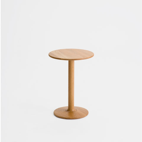 Taio Side Table / Oak