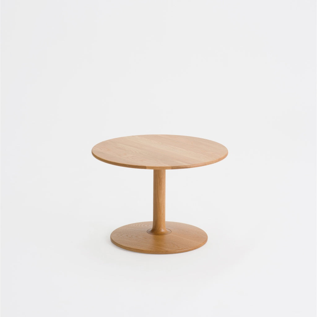 Taio Coffee Table / Oak
